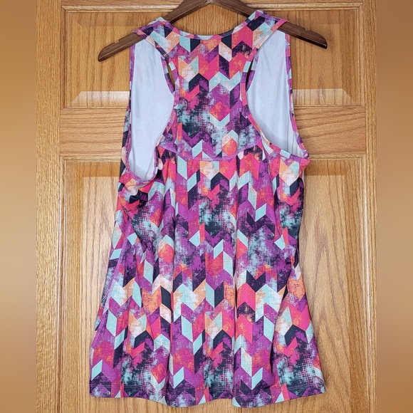 Lukka Lux Athletic Workout Racerback Tank Multicolor Chevron Print Sz XXL - Picture 2 of 4